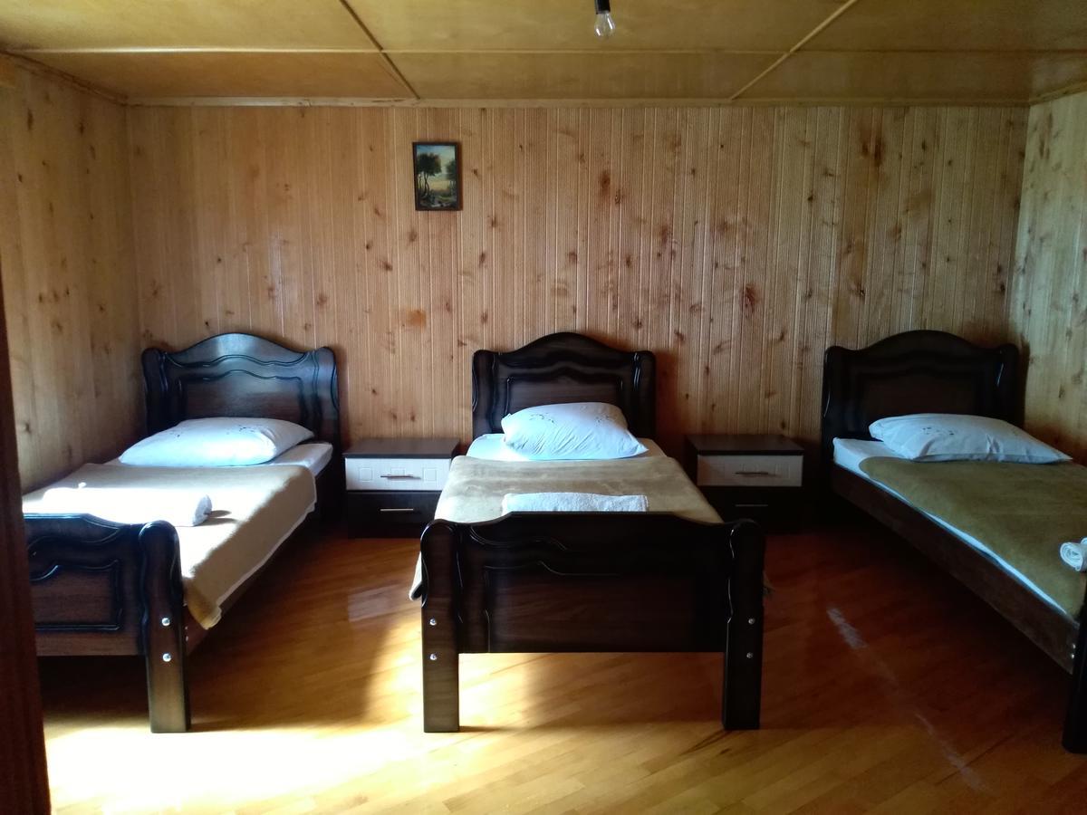 Guest House Anisa Birkiani Buitenkant foto